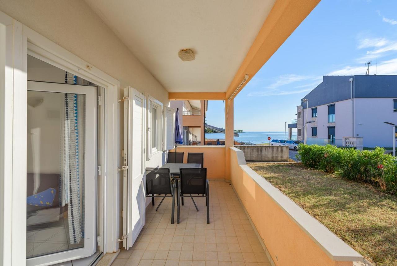 Lucrezia House With Apartments Ловречиця Екстер'єр фото